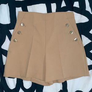 BRAND NEW Zara Shorts With Buttons (S) •NWT•
